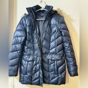 Lands' End Womans Down Coat Size XL 18 Navy Blue Puffer Hooded Faux Fur Trim